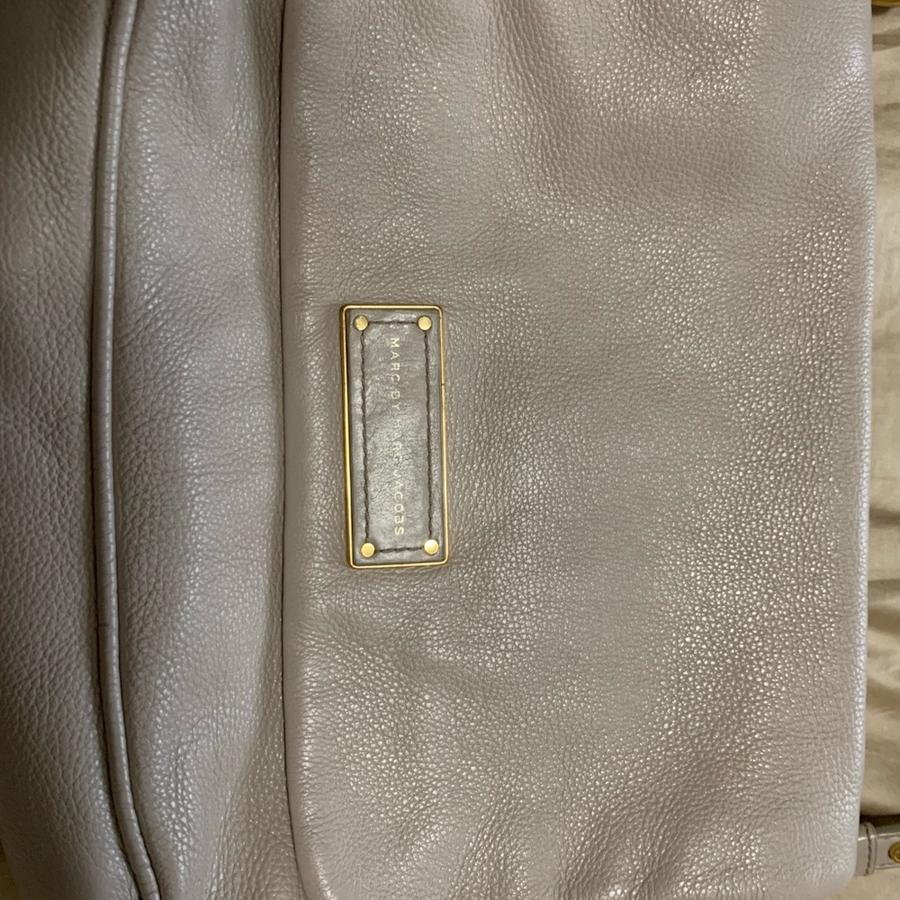 Marc jacobs sling bag